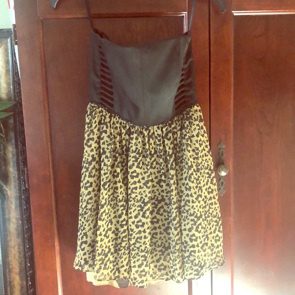 Size 2 strapless Rachel Roy cocktail dress - Picture 1 of 3